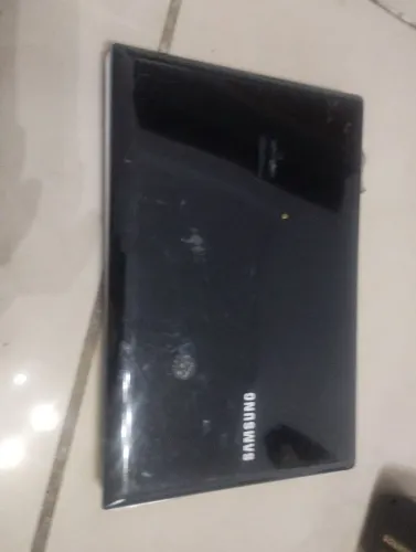 Vendo notebook Samsung RV410 defeito