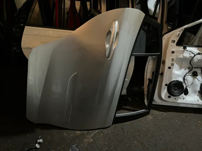 Porta Traseira Direita Yaris Sedan 