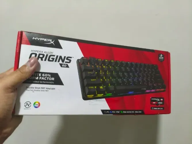 Teclado Mecânico Hyperx RGB Alloy Origins 60%