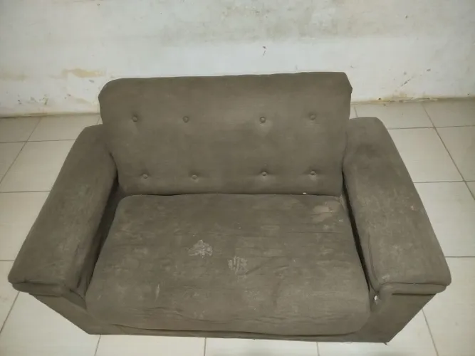 Sofá de 2 lugares