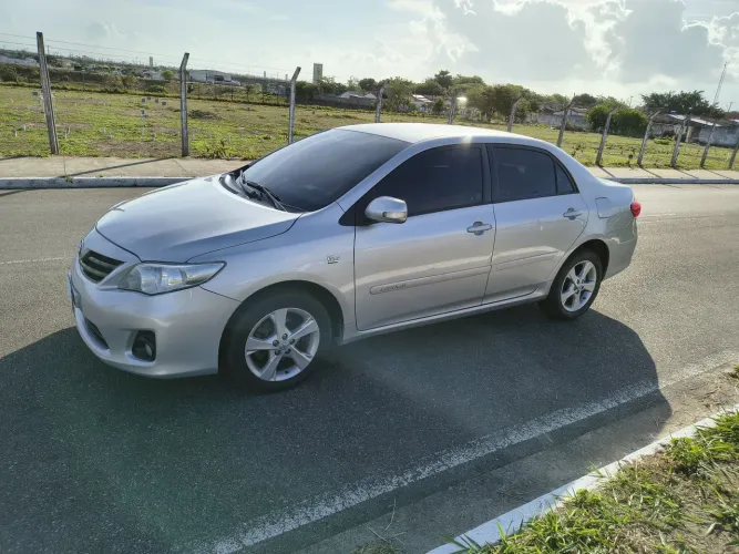 Toyota Corolla XEI 2.0 Flex 16V Aut. 2014