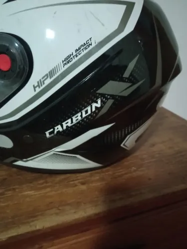 Capacete