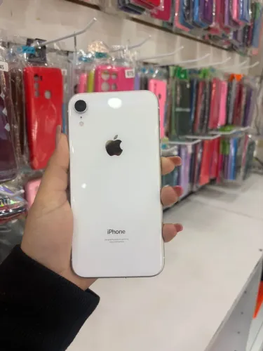 iPhone XR