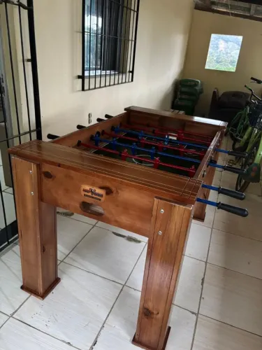 Últimas unidades na promoção. Mesa totó