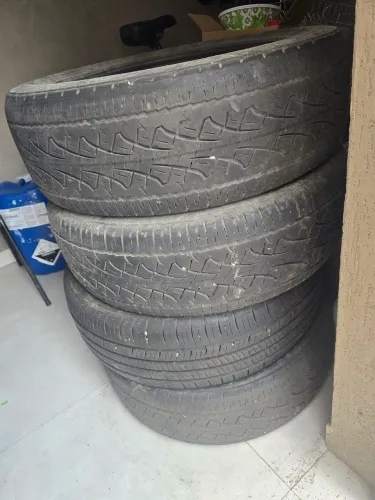 Pneus para camiontes
