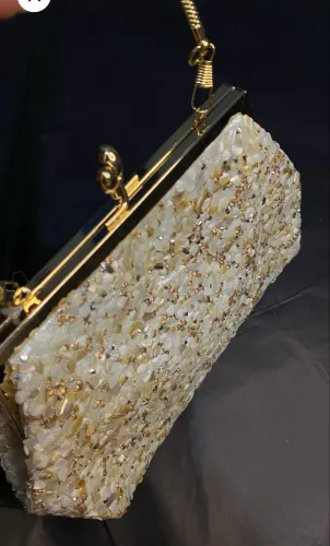 Bolsa Clutch de pedrarias