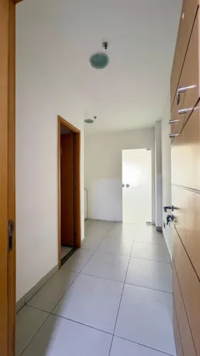 Kitnet/ Studio com 1 Quarto(s) e 1 banheiro(s) para Alugar, 25 m² por R$ 2400 / Mês