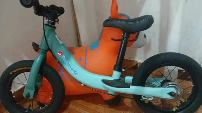 Bicicleta infantil sem pedal
