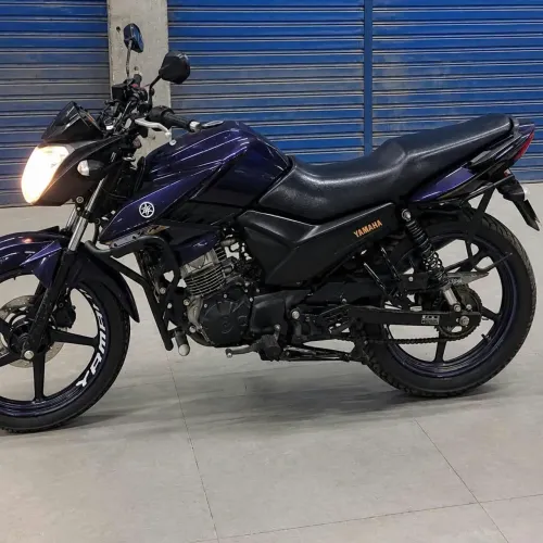 Yamaha Fazer 150 (modelo SED/UBS)