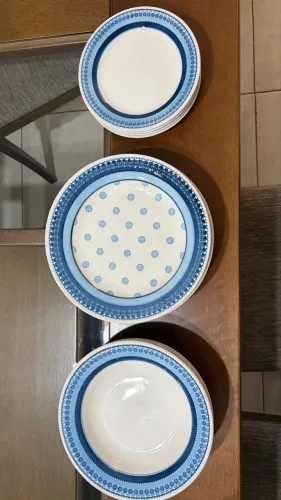 Conjunto de pratos 4 pessoas