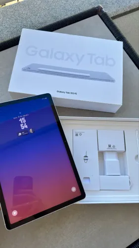 Samsung Galaxy Tab S10 FE Wi-Fi 128 GB - Excelente estado | Ainda na garantia