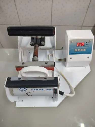 Kit sublimação ( Prensa Plana 35x35 110volts + Prensa Cilíndrica p/ Canecas 110/220v) 