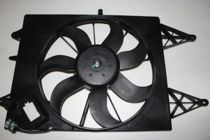 Ventoinha E Defletor Gol Saveiro Voyage Fox G5 G6 G7 G8 C/ar