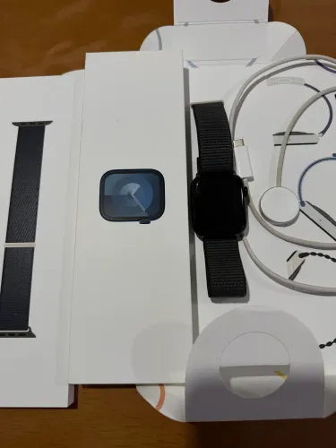 Apple Watch Series 9 GPS 45mm Bateria 98% Midnight