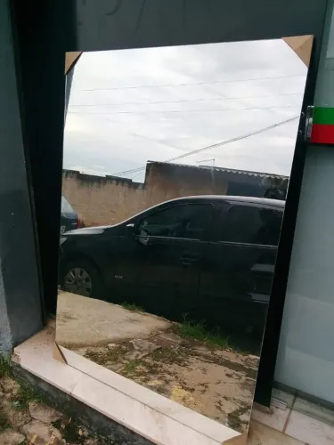 Espelho 04mm Premium - Lapidação Reta - Tamanho 90 cm x 130 cm