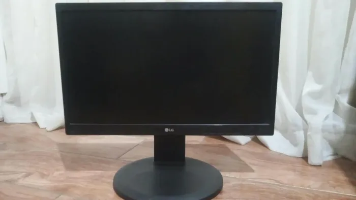 Monitor  LG
