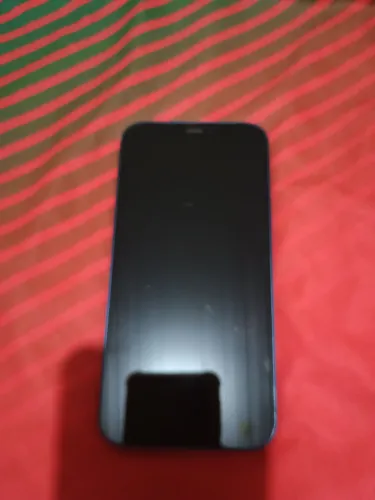 Vendo ou troca esse iPhone 12 por celular Android 