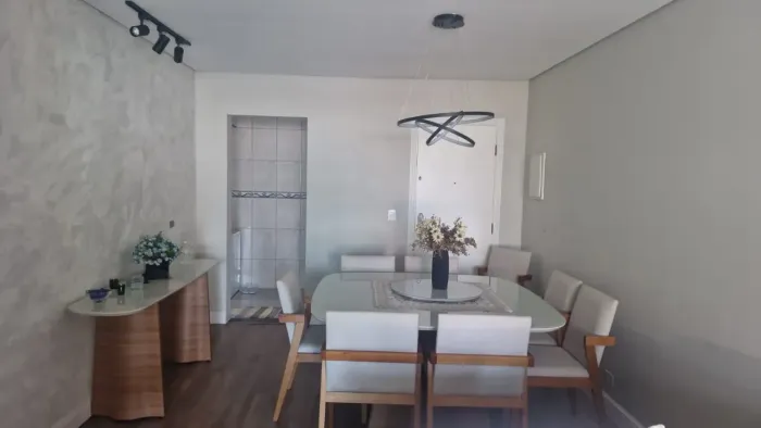 Apartamento à venda no Condomínio Talismã 1 no Canto do Forte em Praia Grande - SP