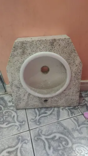 Cuba de Cerâmica Excelente estado.