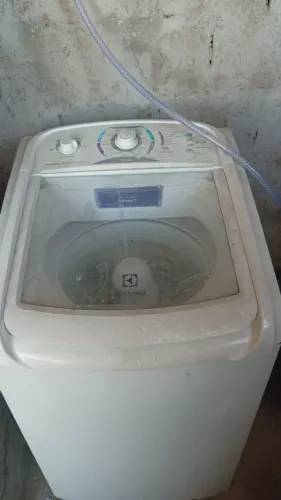 Vendo máquina de lavar com defeito