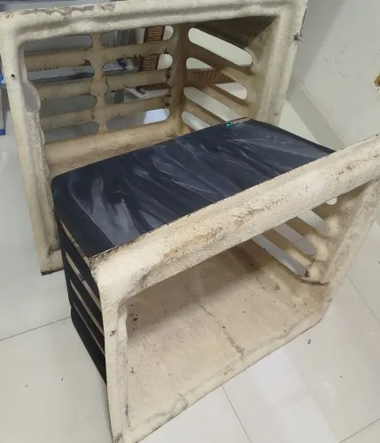 Vendo ou troco Caixa protetora de fibra de vidro para ar condicionado de janela 