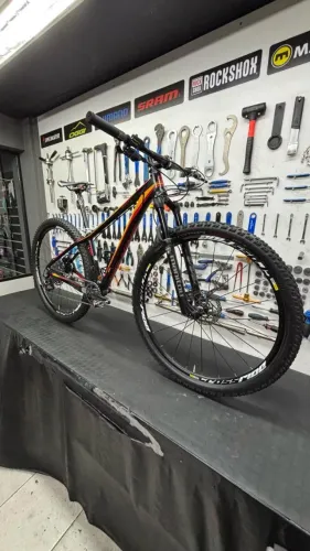 bicicleta merida de carbono