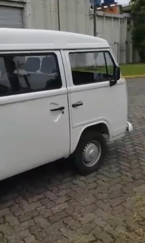 Volkswagen Kombi Standard 1.4 MI Total Flex 8V 2012