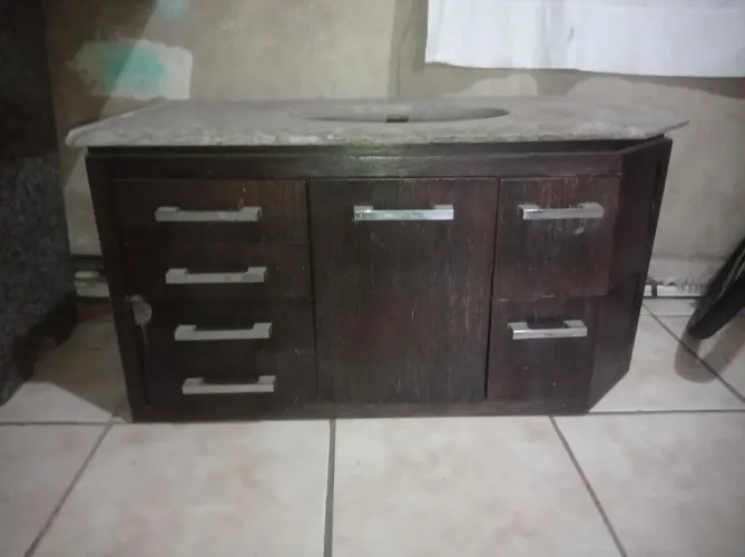 Armário para banheiro