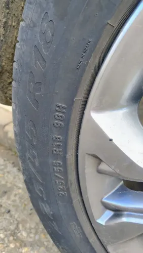 Pneu Pirelli Scorpion 255/55r18