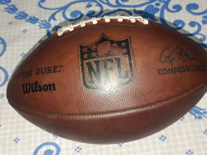 Bola de Futebol Americano Wilson "The Duke" NFL couro genuíno