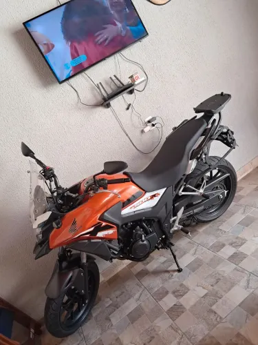 Moto CB500x linda,pouco rodada,muito nova,impecável. 