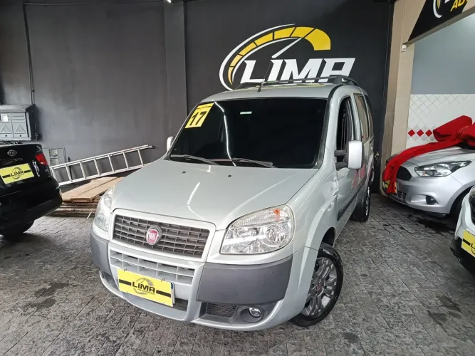 Fiat Doblo Essence 1.8 Flex 16V 5P 2017