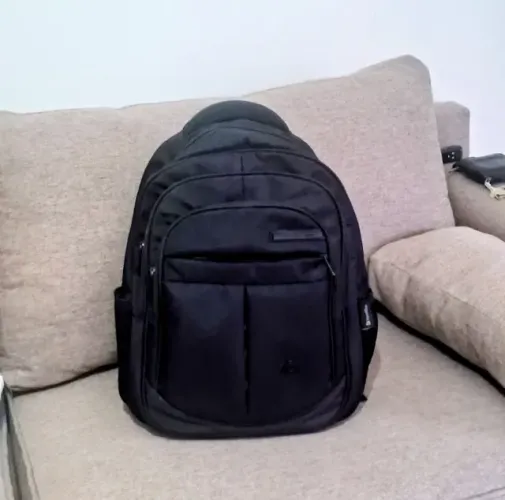 Mochila Preta - pouco usada