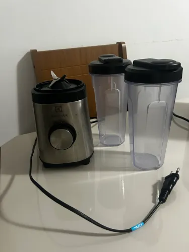 Liquidificador Electrolux Shake&Go