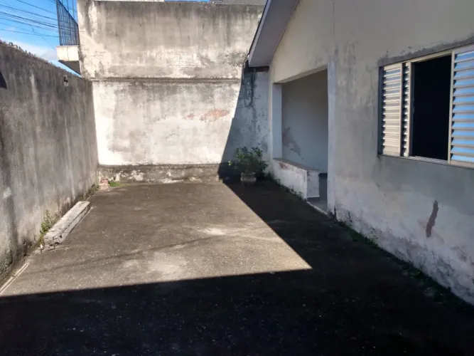 VENDE-SE CASA NO JARDIM DAS NAÇÕES, DIADEMA OPORTUNIDADE DE INVESTIMENTO OU MORADIA 
