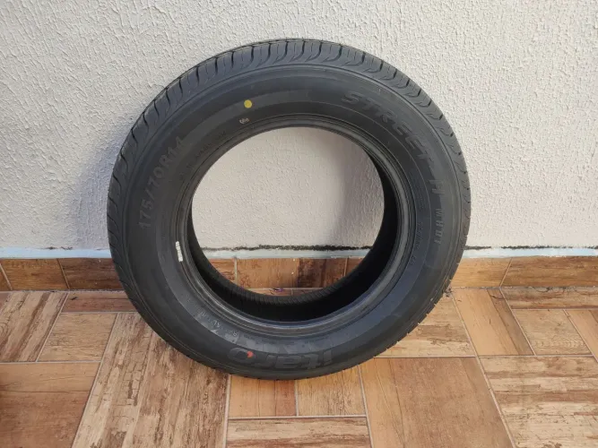 PNEU ZERO ITARO 175/70 R14