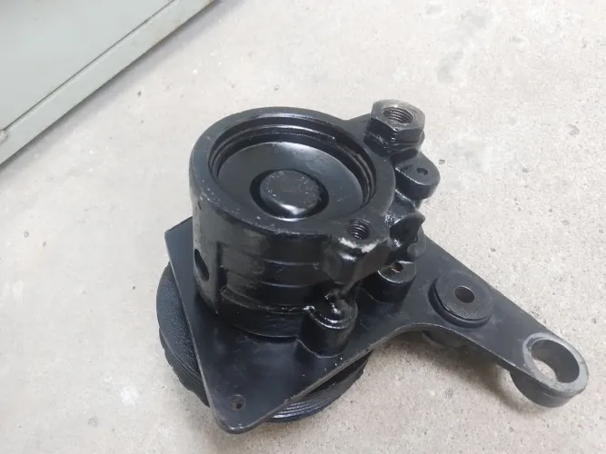 Bomba direção hidráulica monza 88