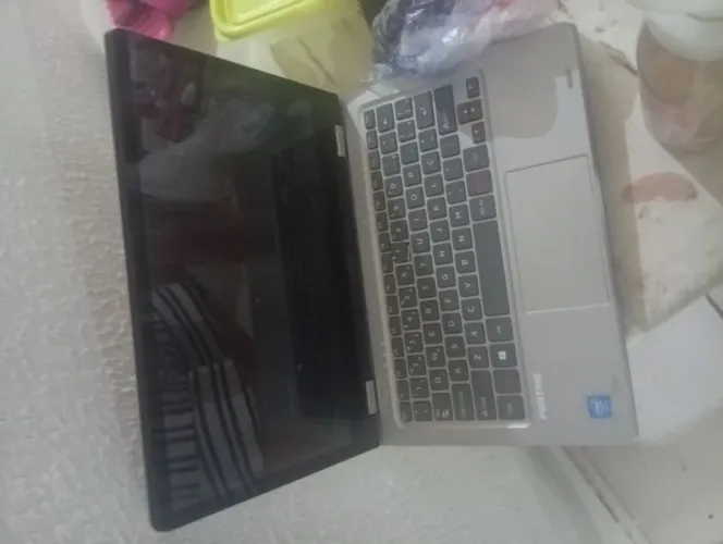 Notebook Intel Atom 4GB - Para Conserto ou Peças