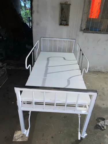 Cama hospitalar 