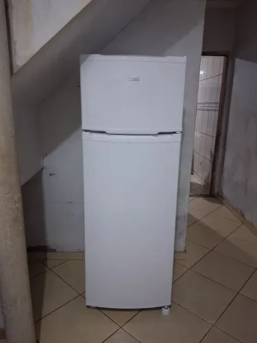 Geladeira Consul CRD37 334L