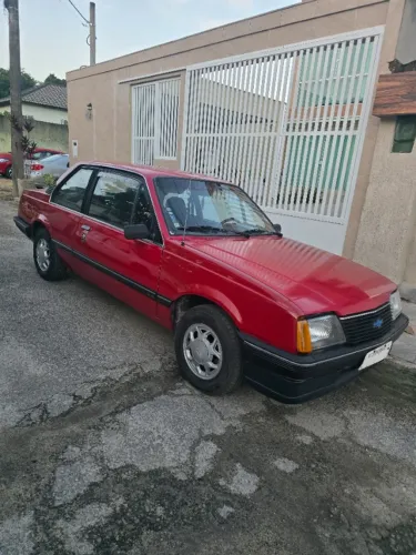 Chevrolet Monza GL 1.8 Efi/ SL/ L/ 650/barc. 2e4p (álcool) 1984