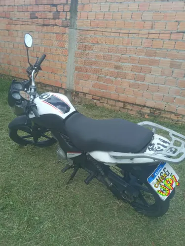 Titan 150 cara de gato ano 2010