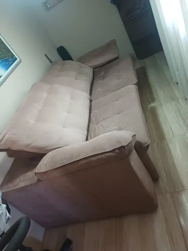 Sofa kapesberg 2.50m ofertado 1.100