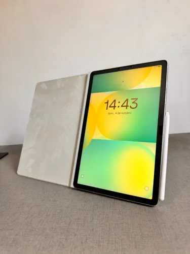 Tablet Samsung Tab S10 FE usado em belas condições