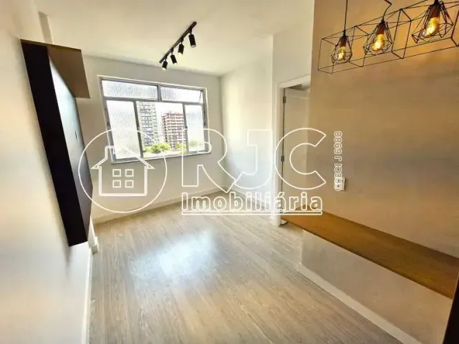 Imóvel para venda com 35 metros quadrados com 1 quarto em Tijuca - Rio de Janeiro - RJ