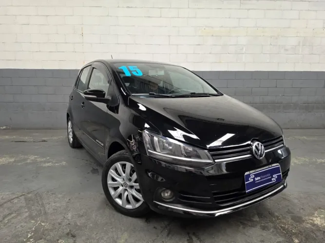 Volkswagen Fox Comfortline 1.0 Flex 8V 5P 2015