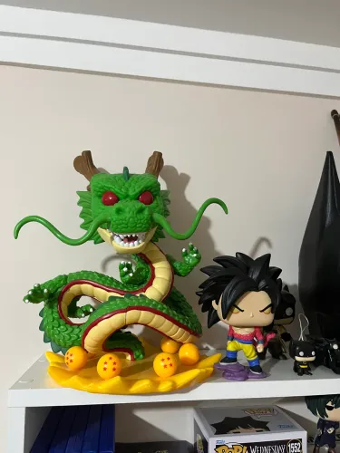 Funko pop Shenlon e Goku