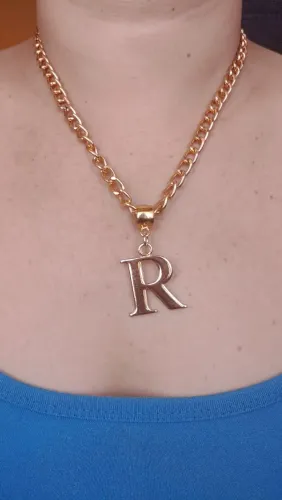 colar com inicial do seu nome.