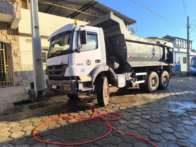 Mercedes benz Axor 2831