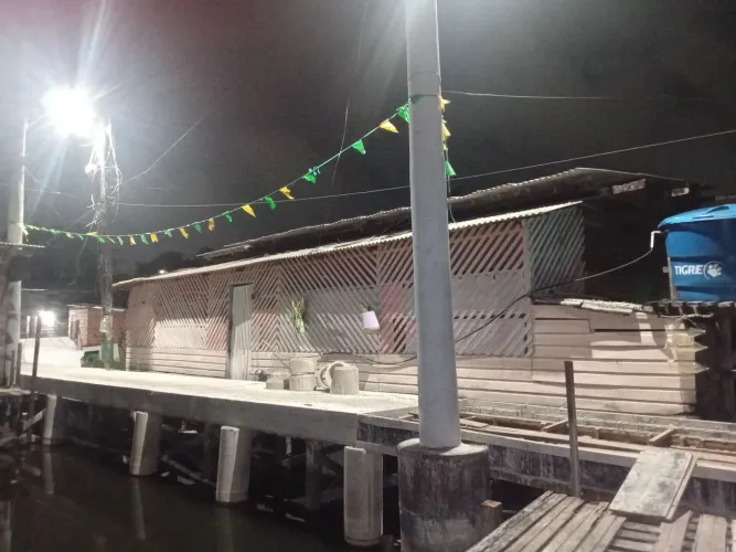 Vendo minha casa  no congois